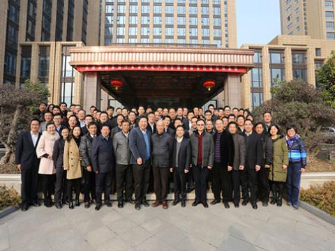 2015江蘇省風(fēng)電產(chǎn)業(yè)發(fā)展座談會在揚(yáng)召開